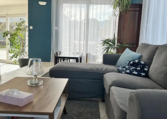 Maison Familiale Avec Piscine *