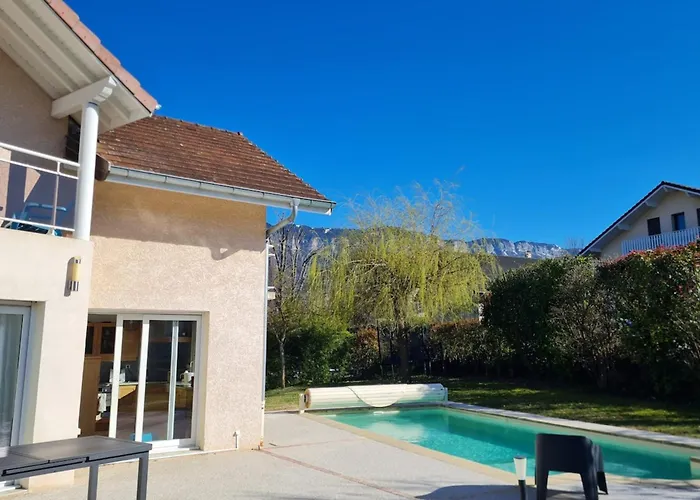 Feriehus Maison Familiale Avec Piscine