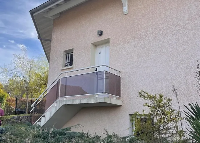 Maison Familiale Avec Piscine *