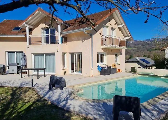 Maison Familiale Avec Piscine * Aix-les-Bains