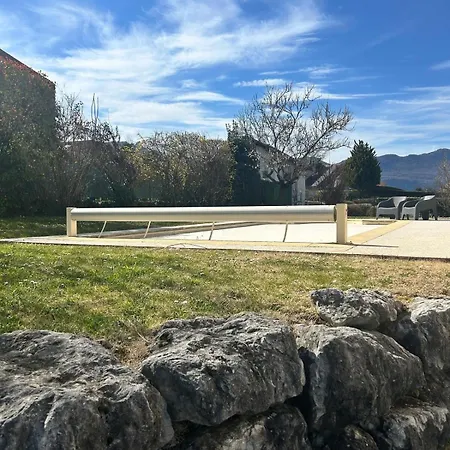Hébergement de vacances Maison Familiale Avec Piscine