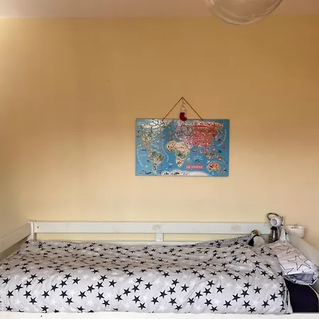 Maison Familiale Avec Piscine Hébergement de vacances Aix-les-Bains